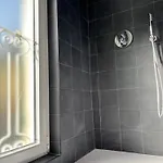 Hh La Piazzetta L' Attico 아파트 모네글리아