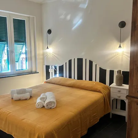 Hh La Piazzetta L' Attico * Moneglia