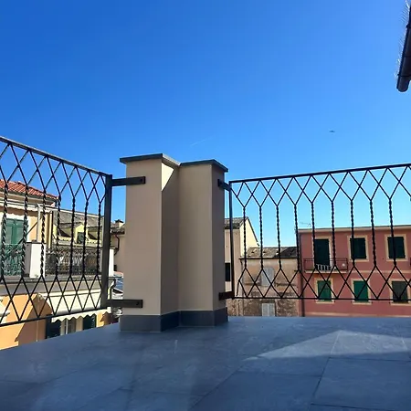 Hh La Piazzetta L' Attico Apartman *