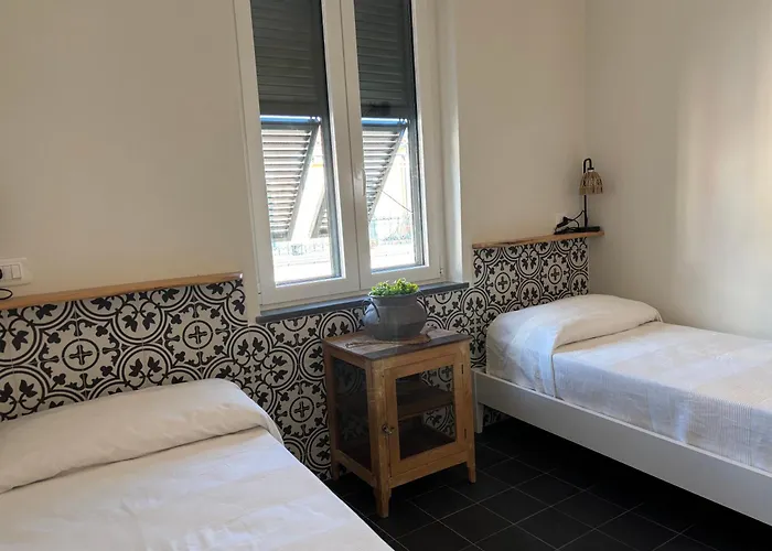 Hh La Piazzetta L' Attico * Moneglia
