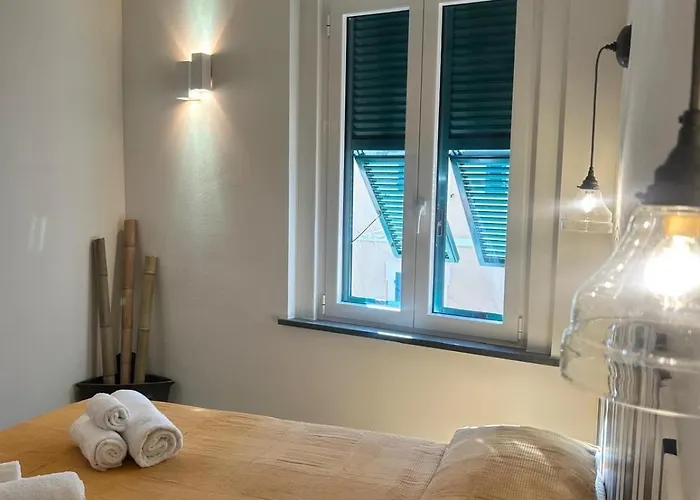 Hh La Piazzetta L' Attico Apartman *